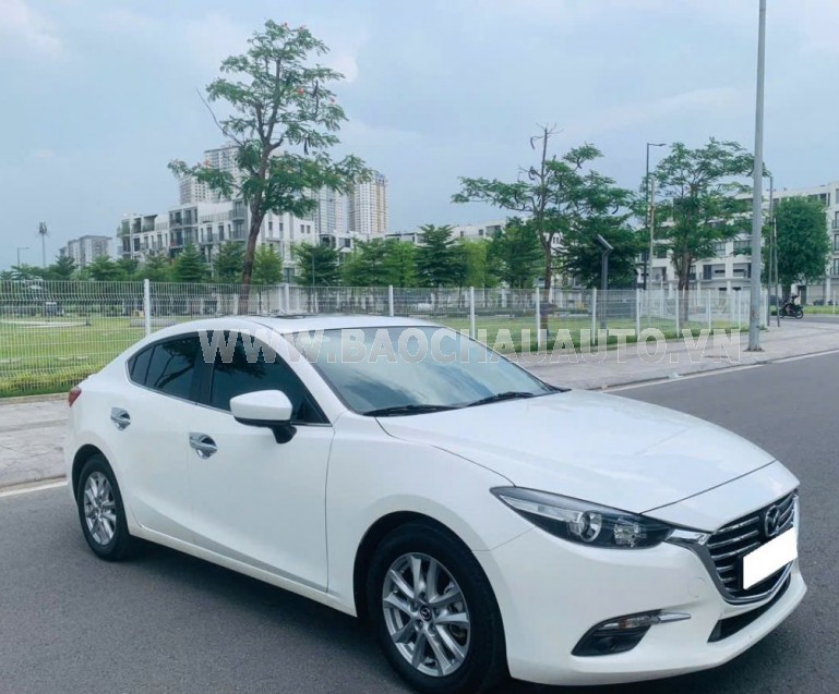 Mazda 3 1.5 AT 2017