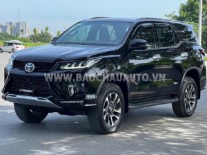 Xe Toyota Fortuner Legender 2.4L 4x2 AT 2022